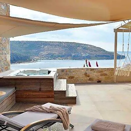 Akrolithi Boutique & Otel Karavostásion
