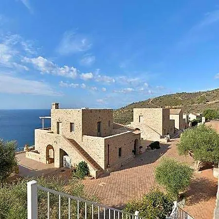 Akrolithi Boutique & Hotel 3*