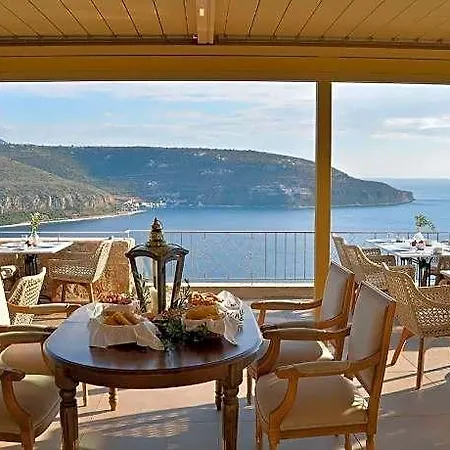 Akrolithi Boutique & Otel Karavostásion