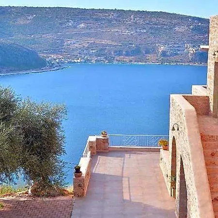 Akrolithi Boutique & Otel 3*