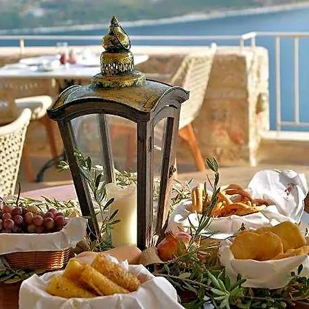 Hotel Akrolithi Boutique & 3*