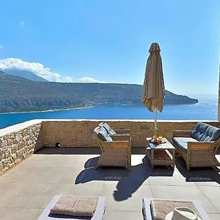 Akrolithi Boutique & Otel 3*