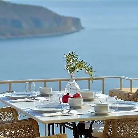 Akrolithi Boutique & Otel Karavostásion