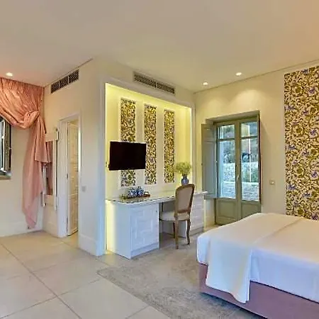 Akrolithi Boutique & 3*